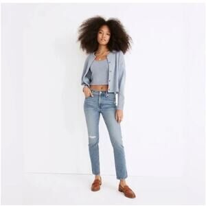 The Mid-Rise Perfect Vintage Jean in Ainsdale Wash: Knee-Rip Edition, Size 25